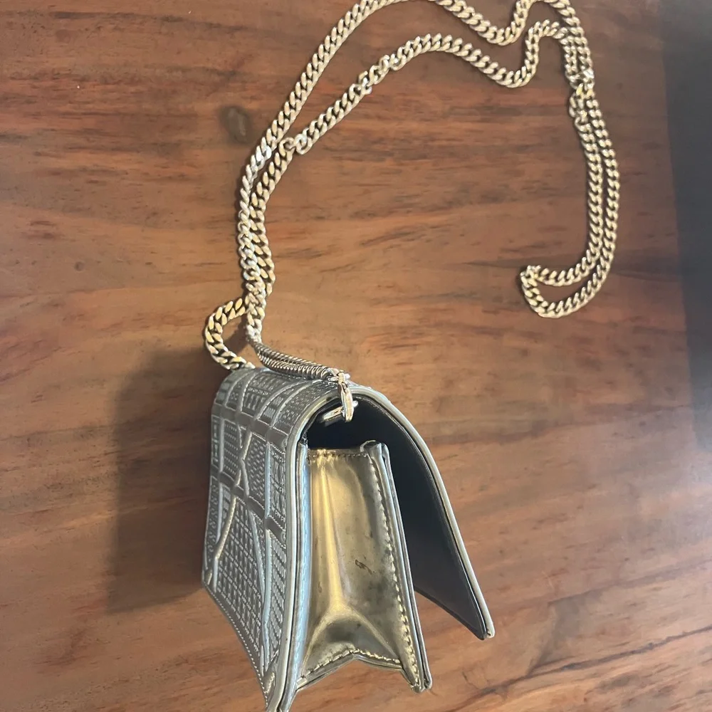 DIOR DIORAMA MICRO WITH CROSSBODY CHAIN! - Picture 6 of 13